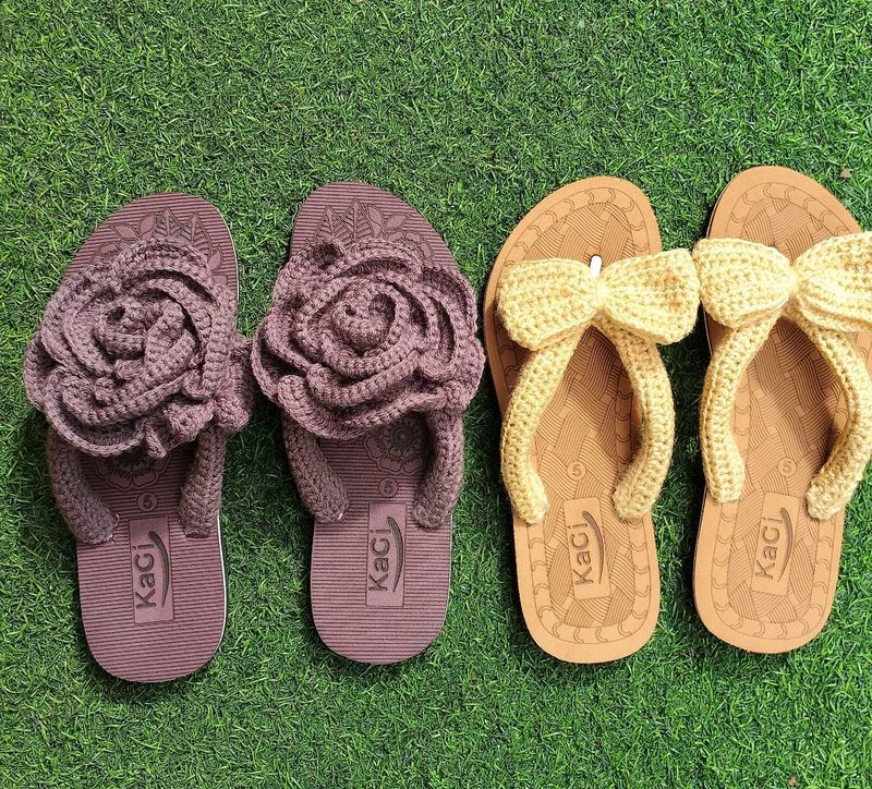 Crocheted Rose &amp; Bow Flip-Flops