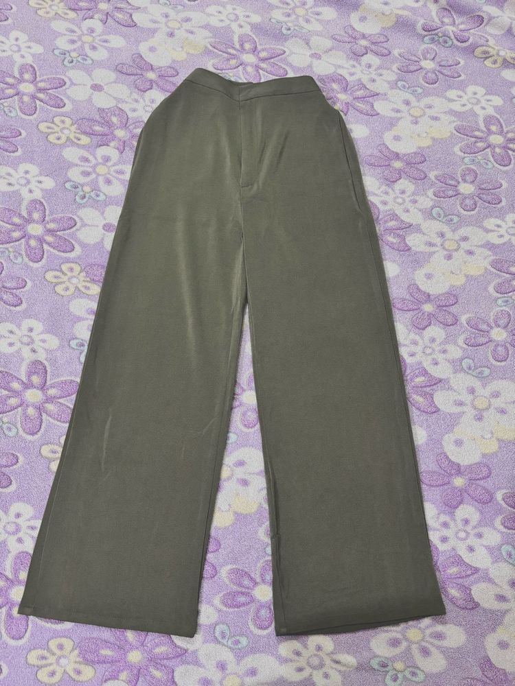olive green pant