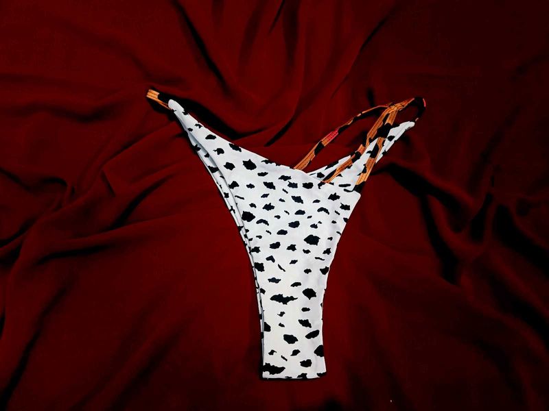 🇳🇿💫🎀Dalmatian Print Bikini Bottom