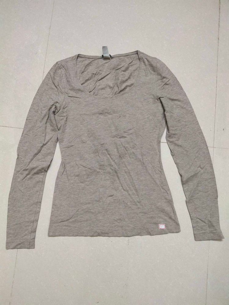 H&amp;M T Shirt Size