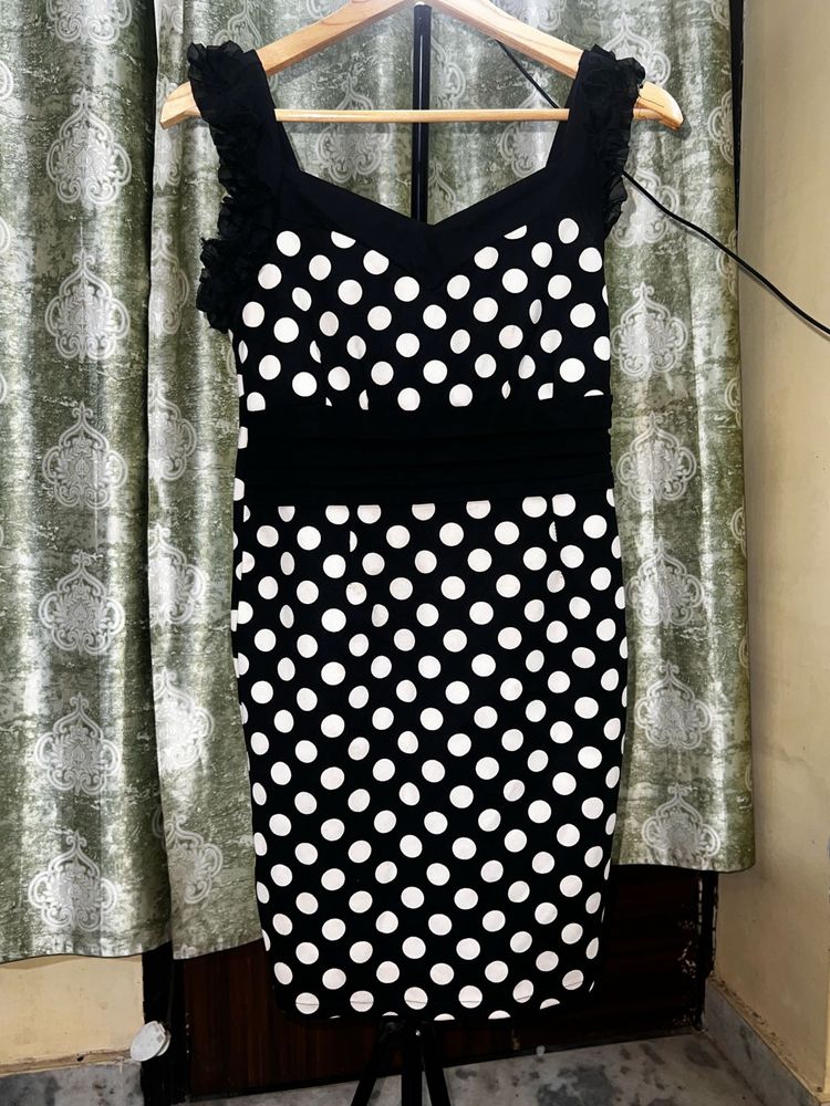 Chic Polka Dot Bodycon Dress