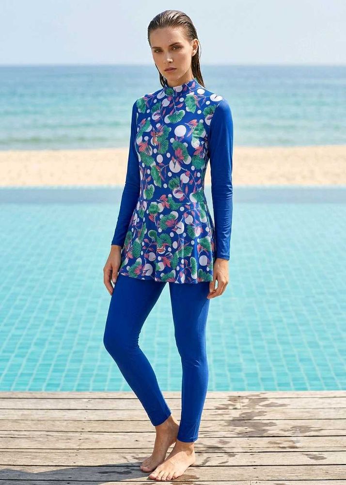 🎀🌊Stylish Floral Swimsuit🌊🎀