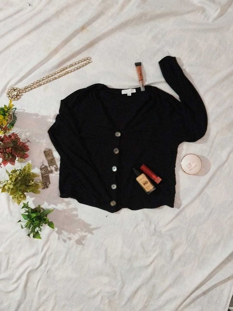 Chic Black V-Neck Button-Up Cardigan