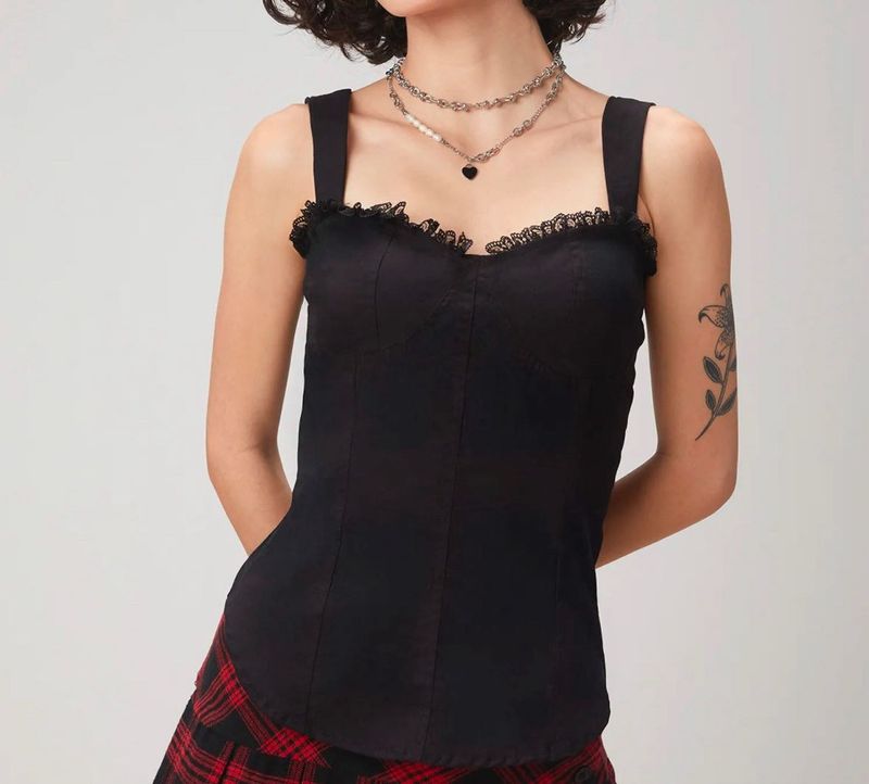 Newme Black Solid Tieup Top