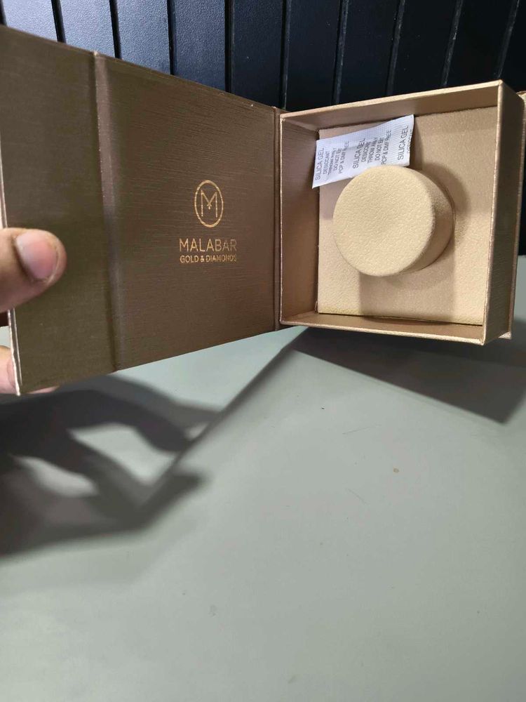 Malabar Gold &amp; Diamonds bangle Box