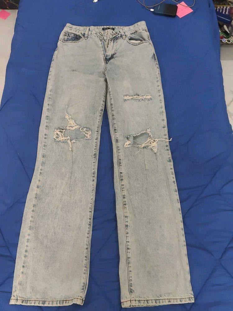 Distressed Light blue Jeans