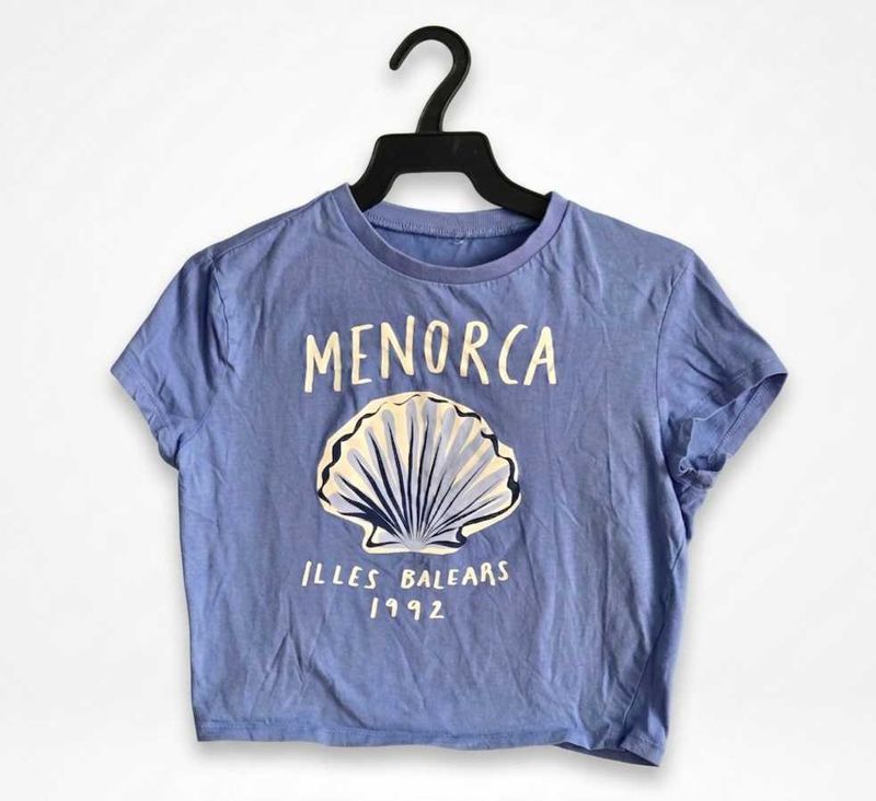 H&amp;M Blue Menorca Graphic T-Shirt Crop top