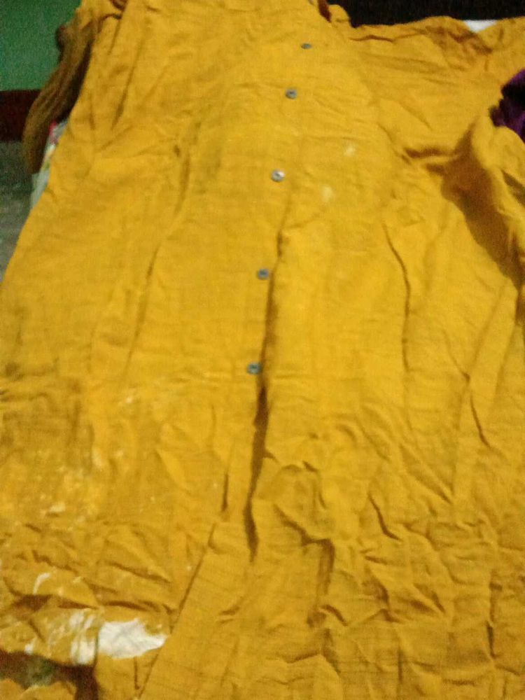 Cotton Yellow Kurta has some white stain