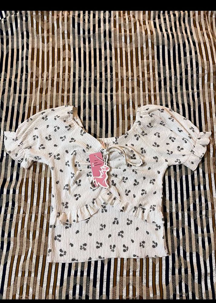 Floral Print Tie-Up Top