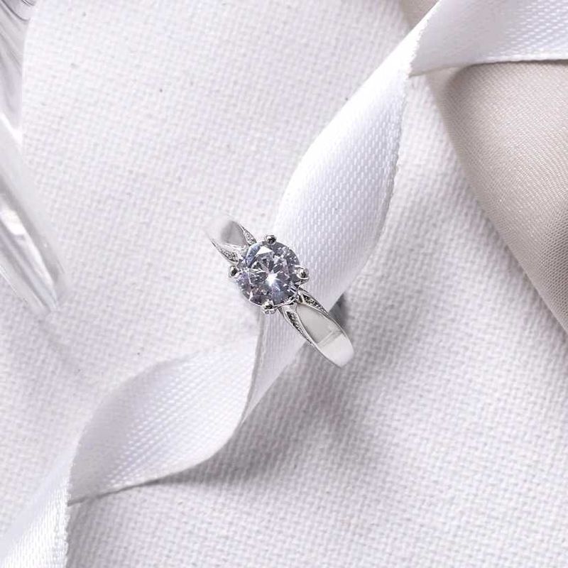 Elegant Solitaire Ring