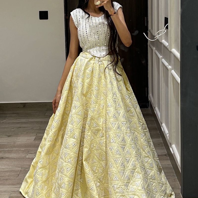 Elegant Yellow Lehenga Choli Set