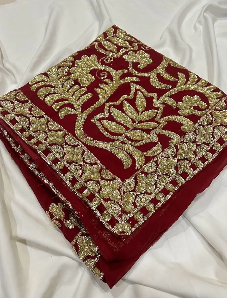 Y2K Exquisite Red Embroidered Saree without blouse