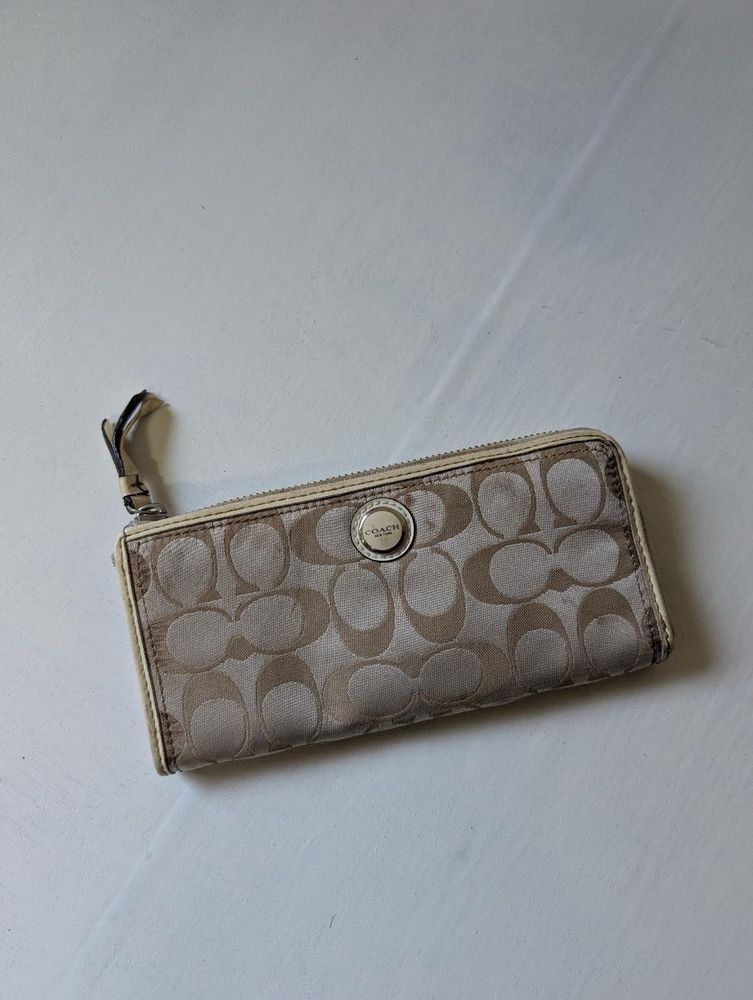 Authentic Coach Signature Canvas Zip-Around Wallet