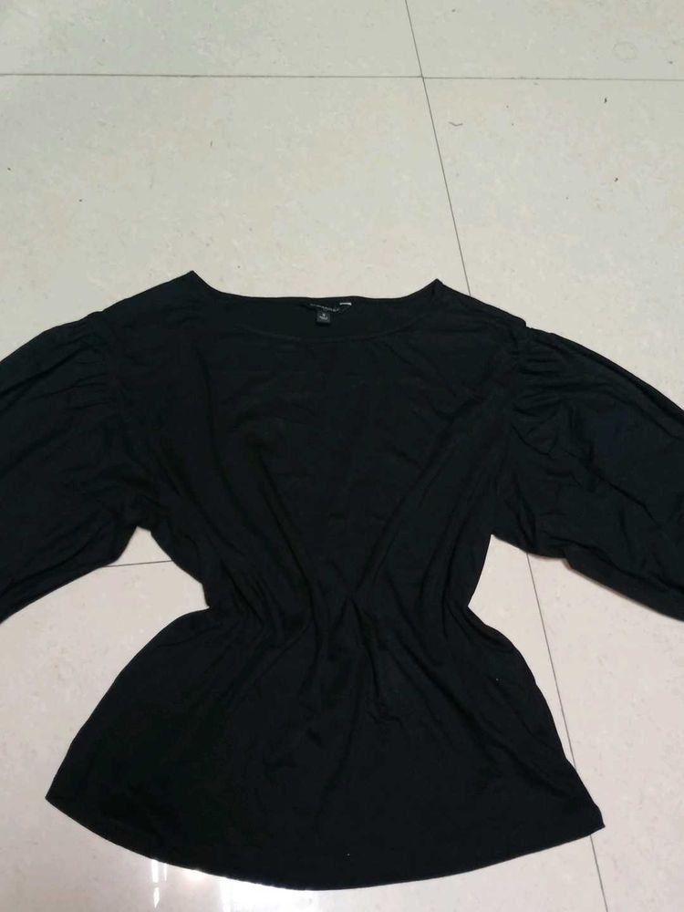 Black Puff Sleeve Top