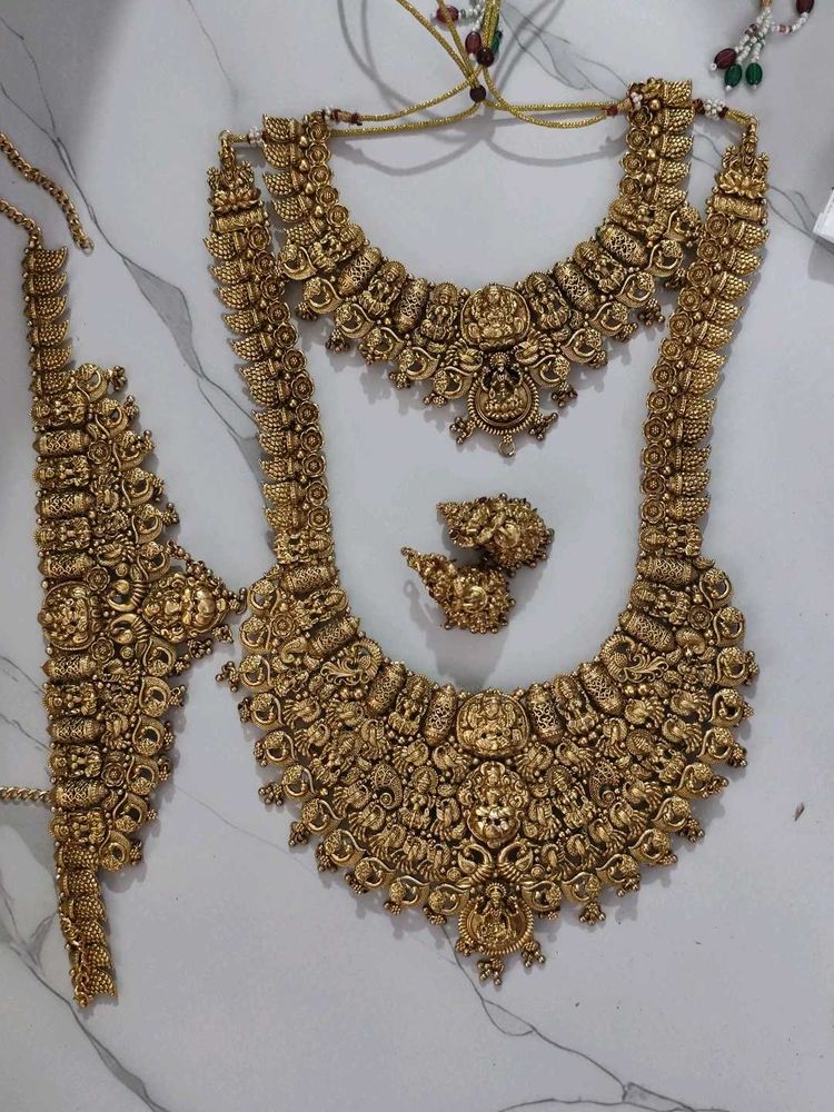 Exquisite Indian Bridal Jewellery Set