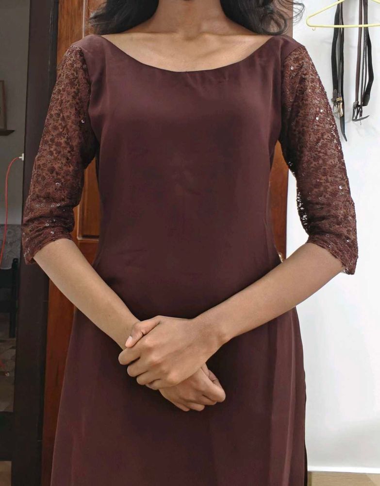 Elegant Maroon Kurta with Sequin Sleeves