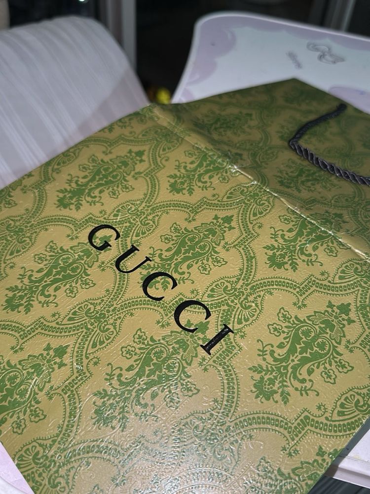Gucci Shopping Bag