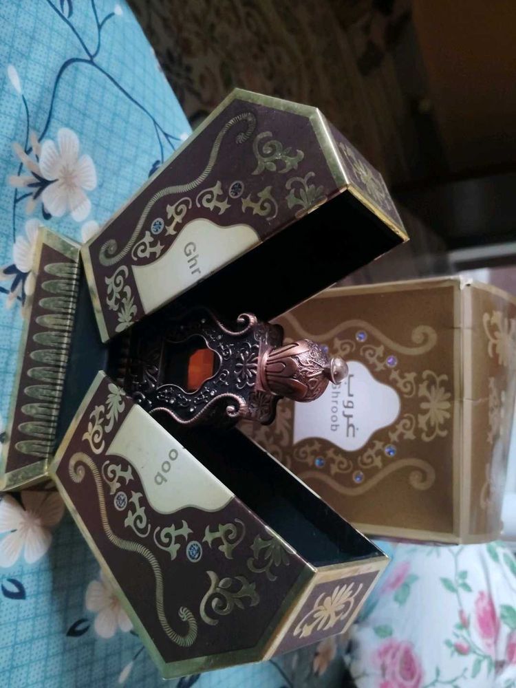 Exotic Saudi Arabia Attar Bottle in Decorative Box