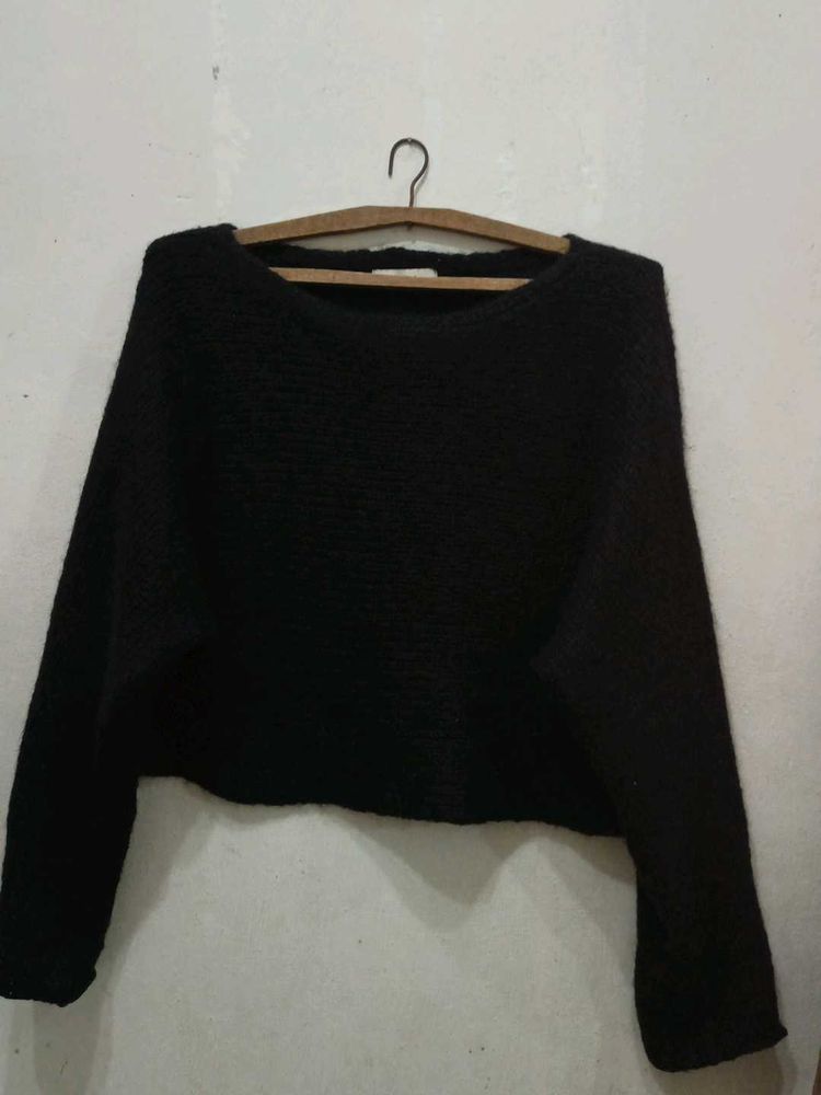 Black Knit Cropped Sweater