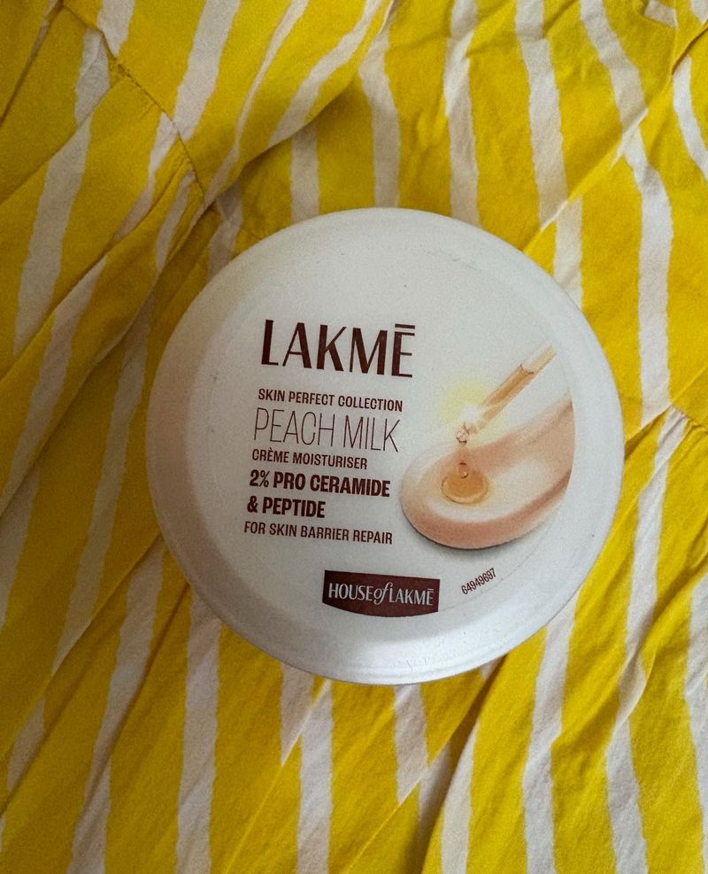 Lakme Peach Milk Creme Moisturiser