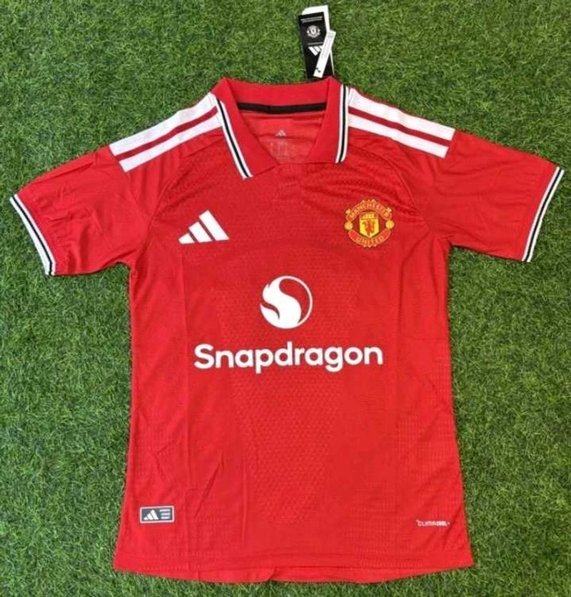 Manchester united 2026/27 home kit