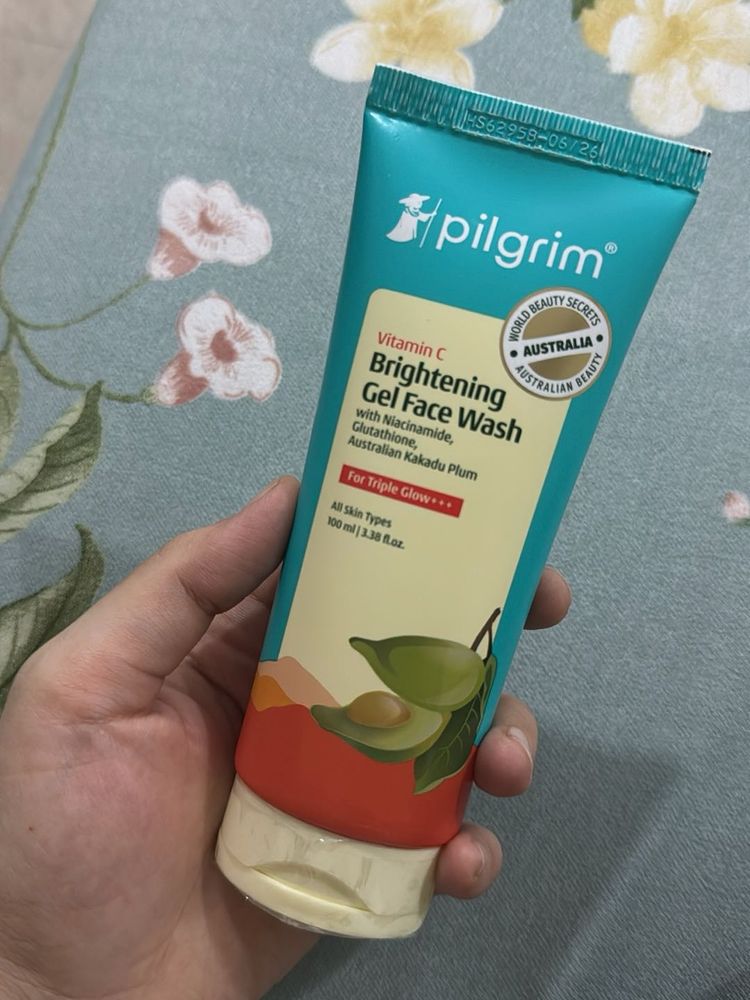 Pilgrim Vitamin C Brightening Gel Face Wash