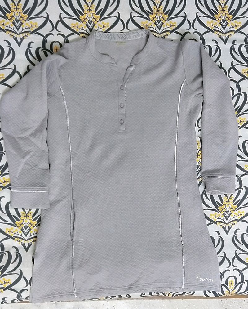 Kanvin checked Mandarin Collar kurti With Py