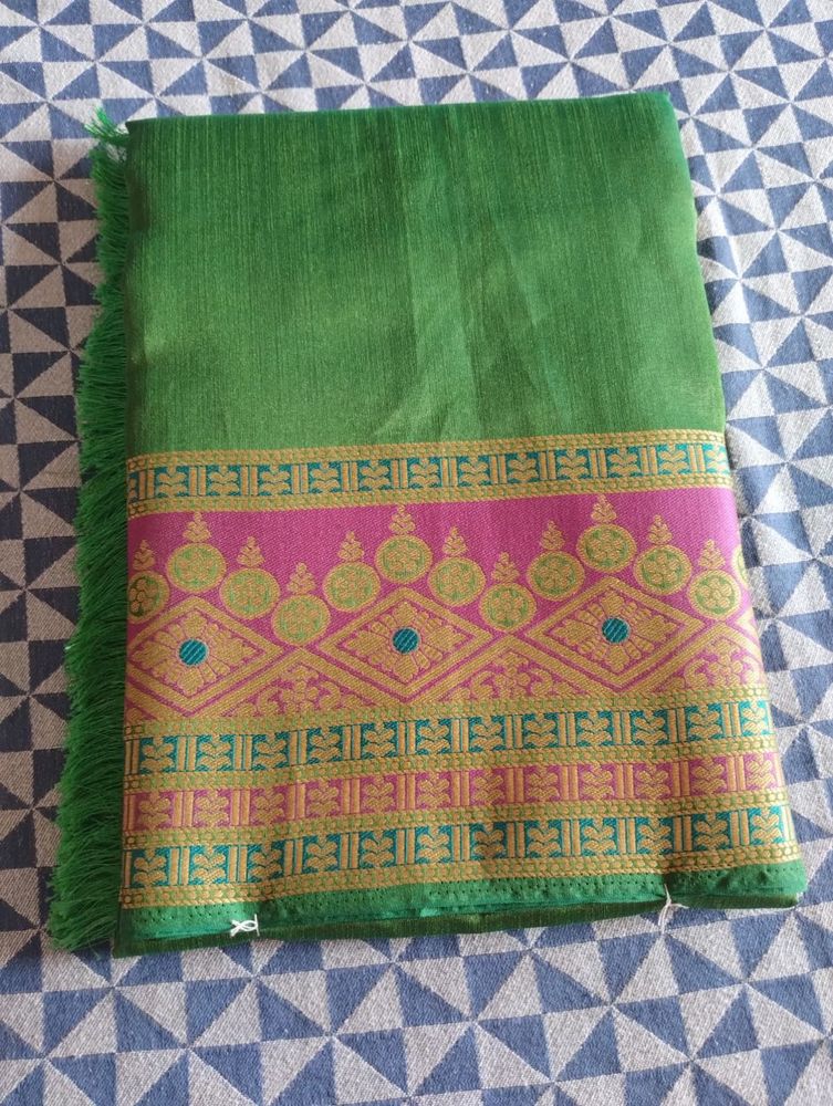Elegant Green Ethnic Saree
