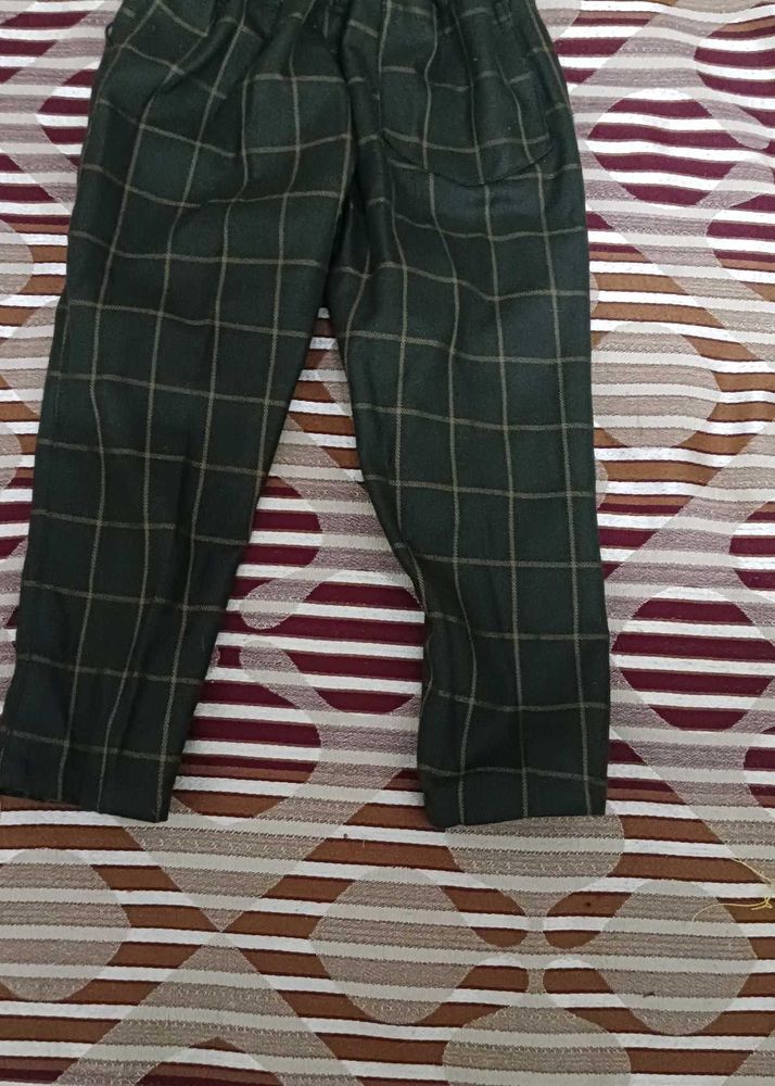 Green Plaid Pants with tshirt