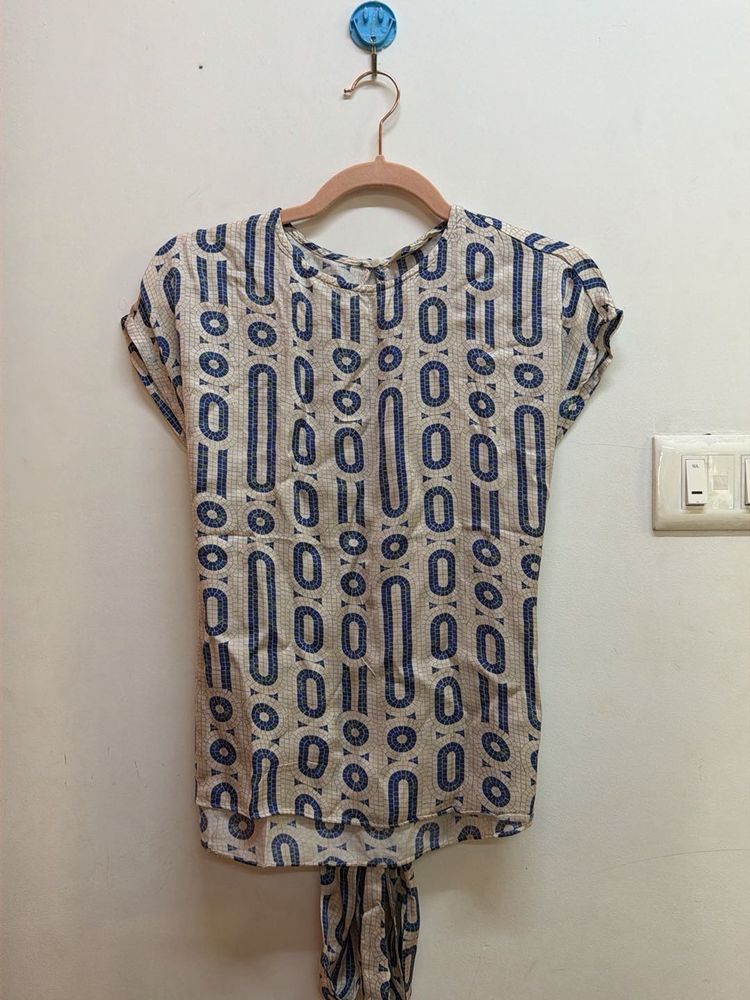 Stylish Printed Short Sleeve Top