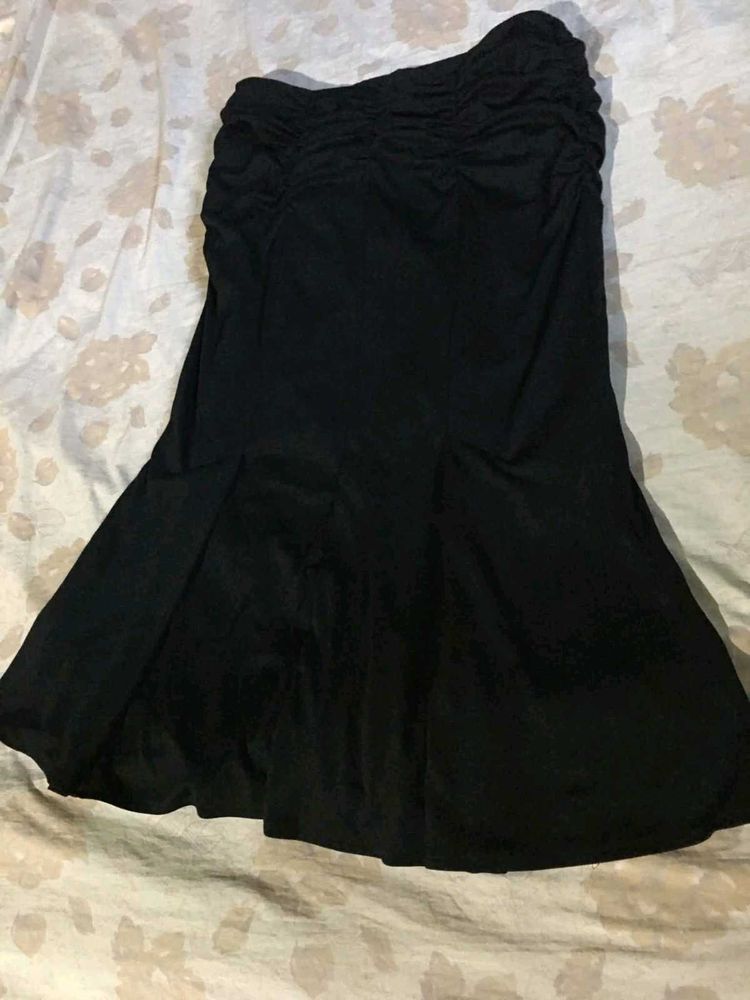 Chic Black Ruched Maxi Skirt