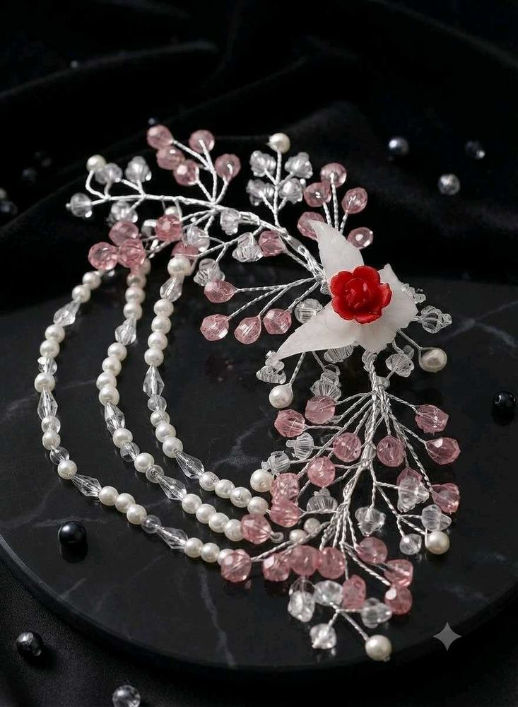 Elegant Tiara Hair Vine