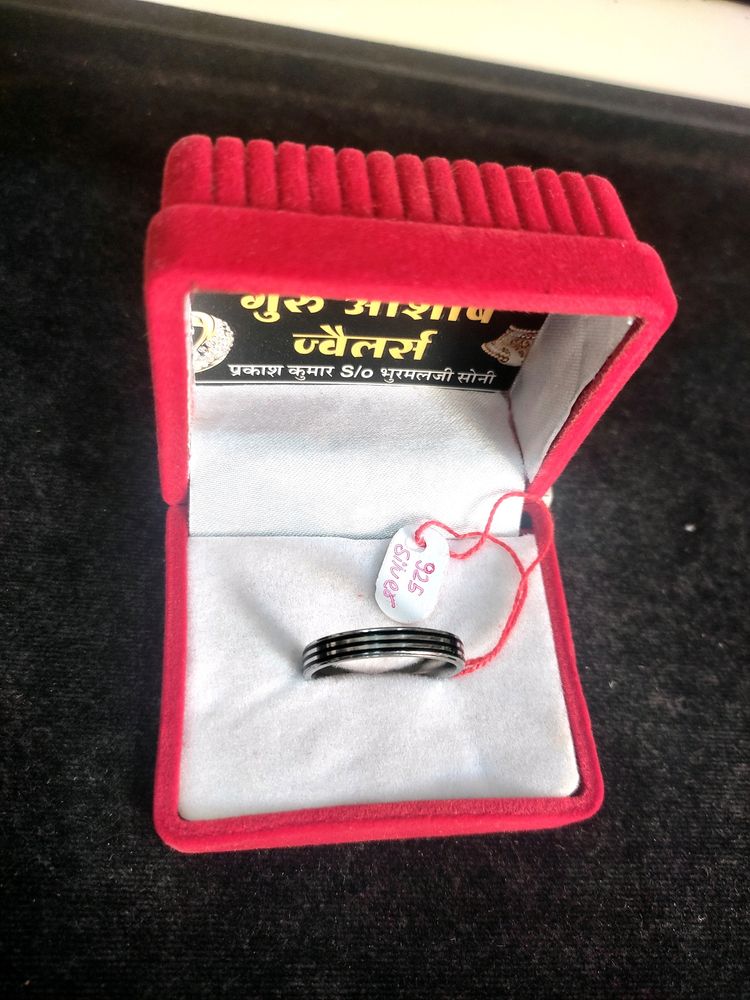 Thumb Ring Pure Silver 925 (Wt: 3.630gm)