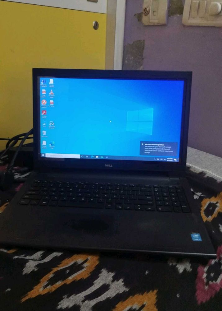 Dell Inspiron Laptop
