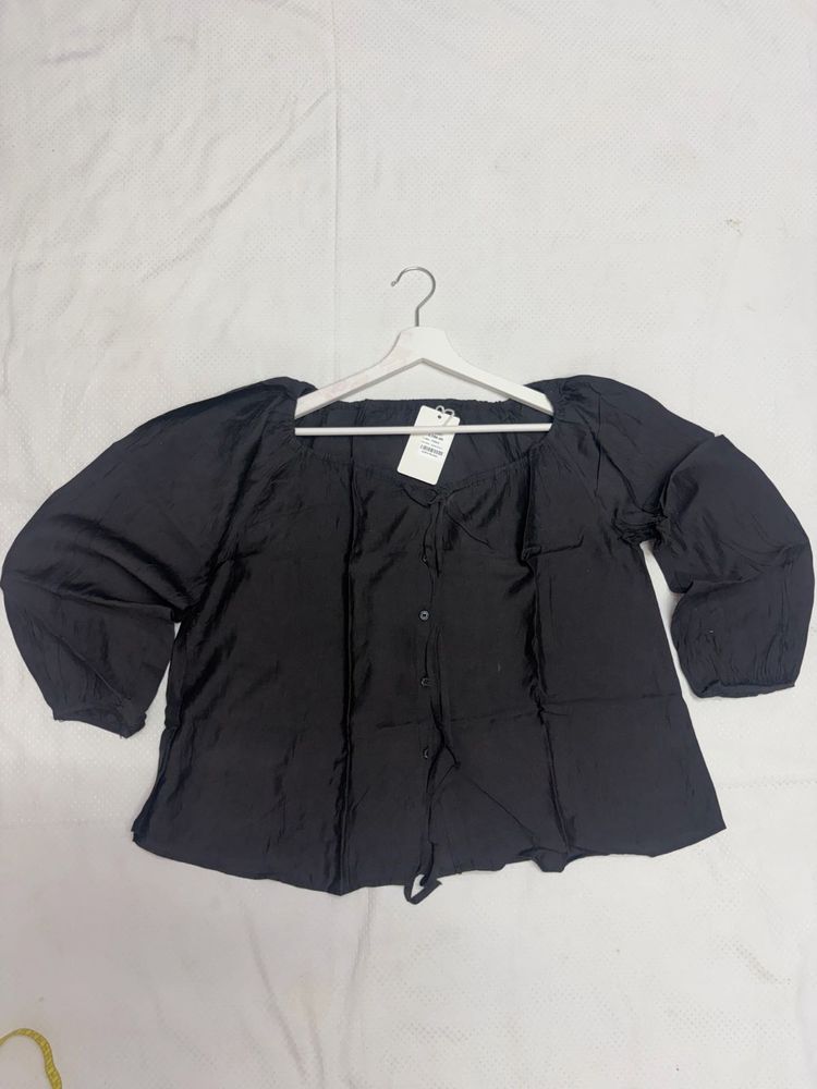 Black Square Neck Puff Sleeve Top