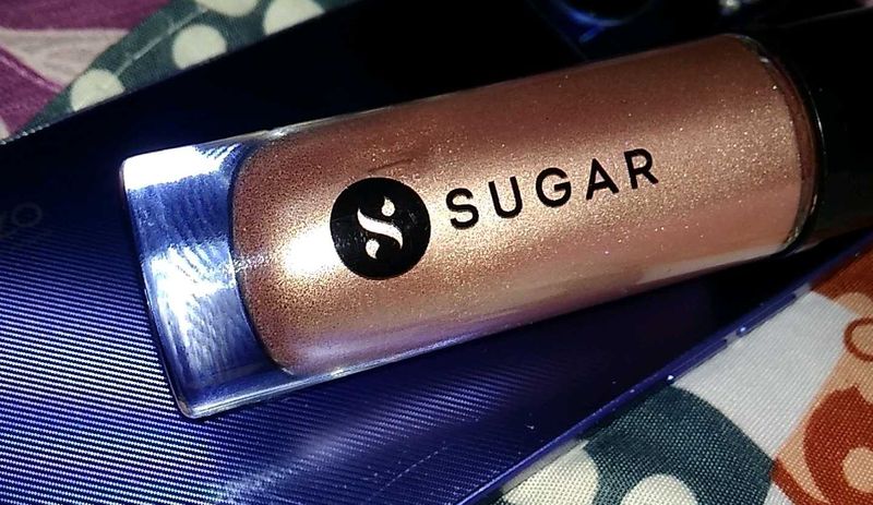 SUGAR Diva Dazzle Highlighter