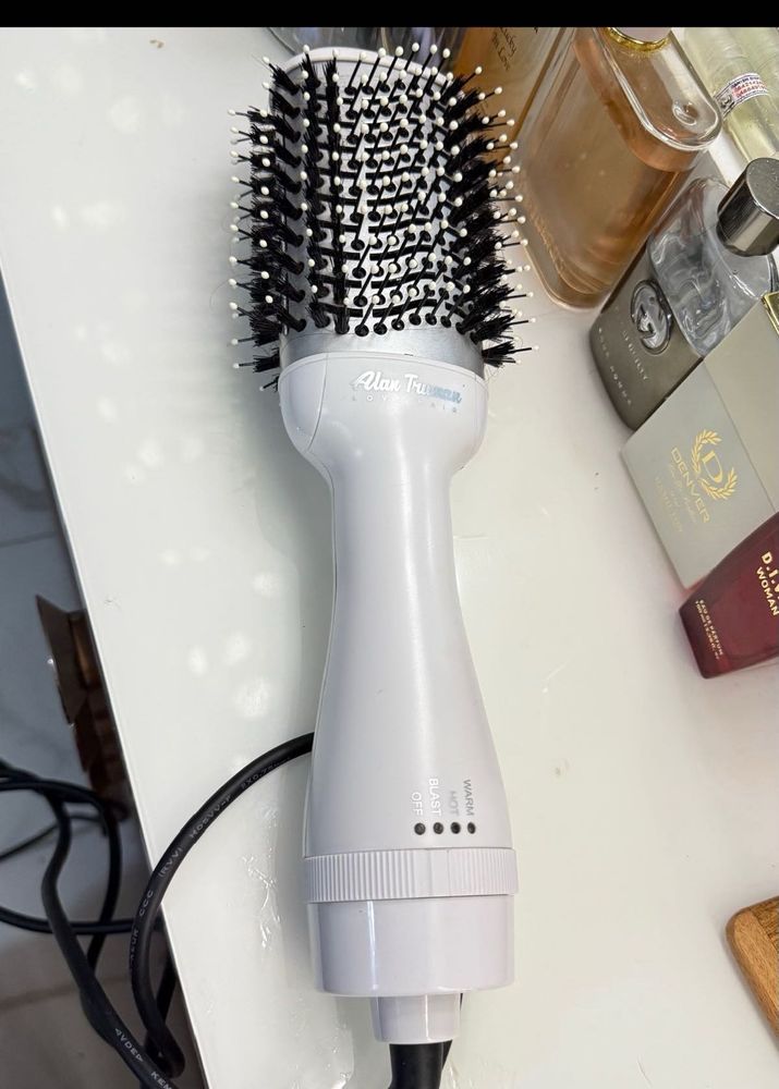 Alan Truman Hot Air Brush