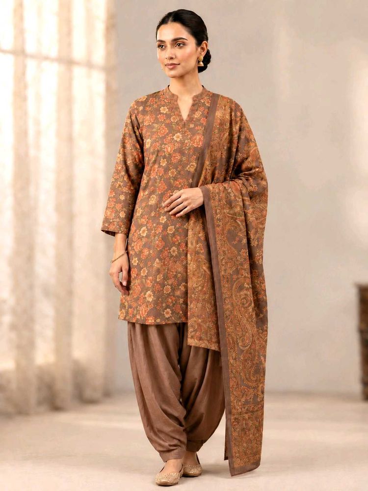 Floral Printed Kurta, Salwar &amp; Shawl Set (winter).