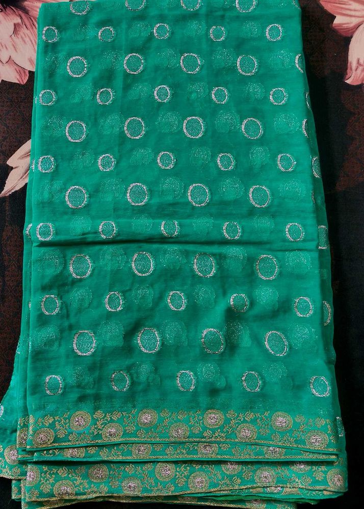 Emerald Green Saree with Circle Motifs