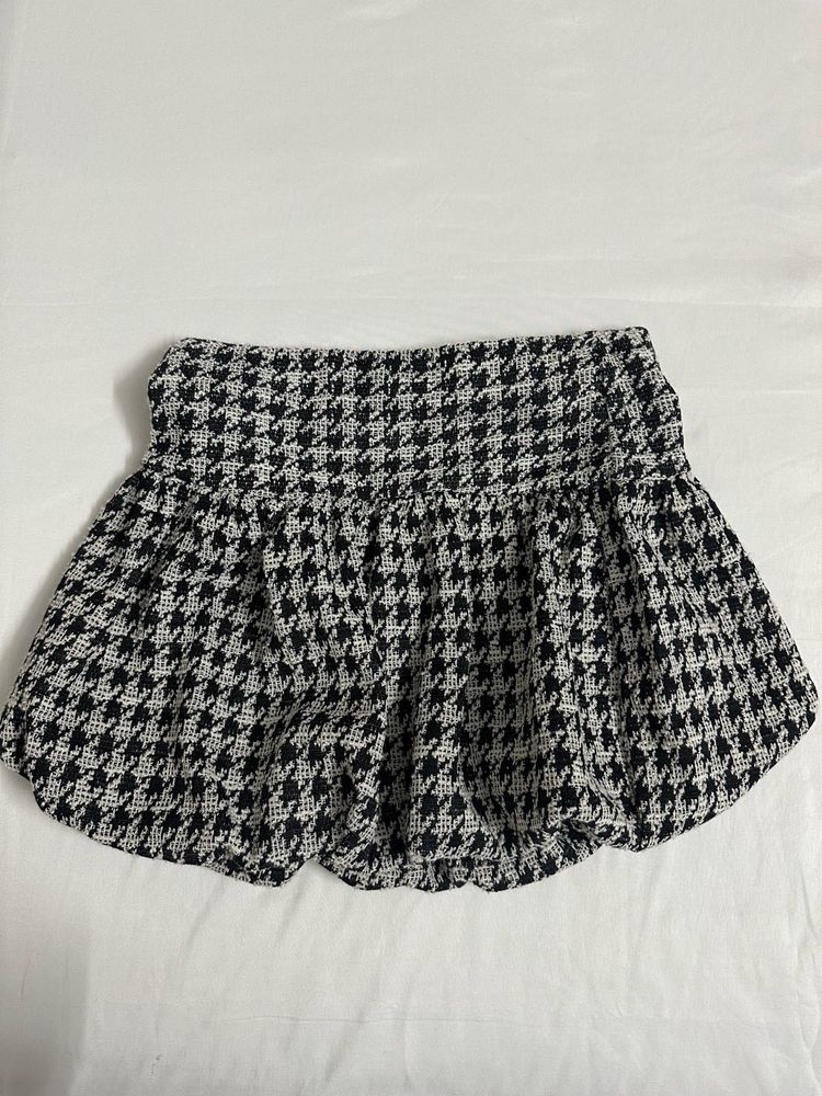 ZARA Textured Bubble Skirt