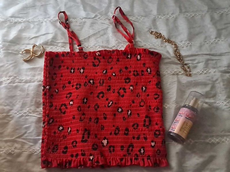red smocked leopard print crop top 🥀
