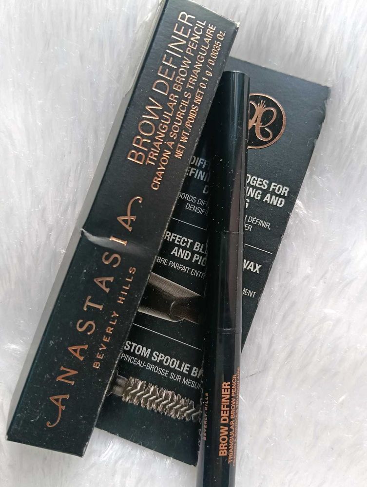 Anastasia Brow Definer Pencil ♥️💕