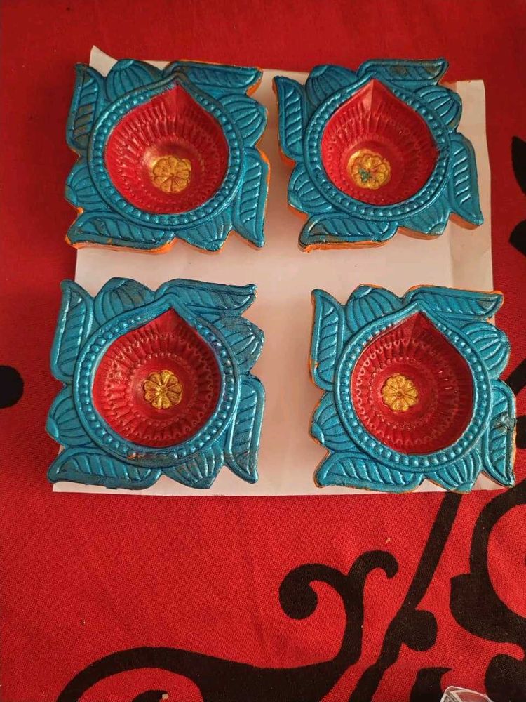 Decorative Diya Set