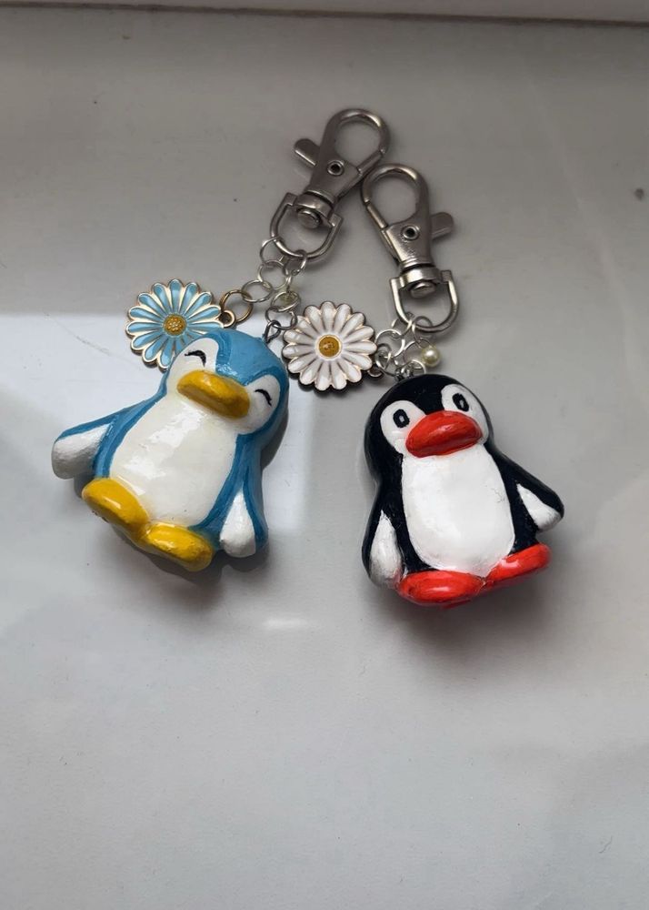 Cute Penguin Keychains customised color
