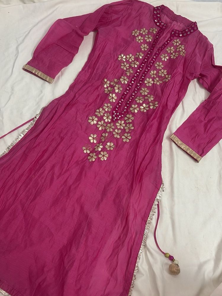 Beautiful Pink mirror work Kurta
