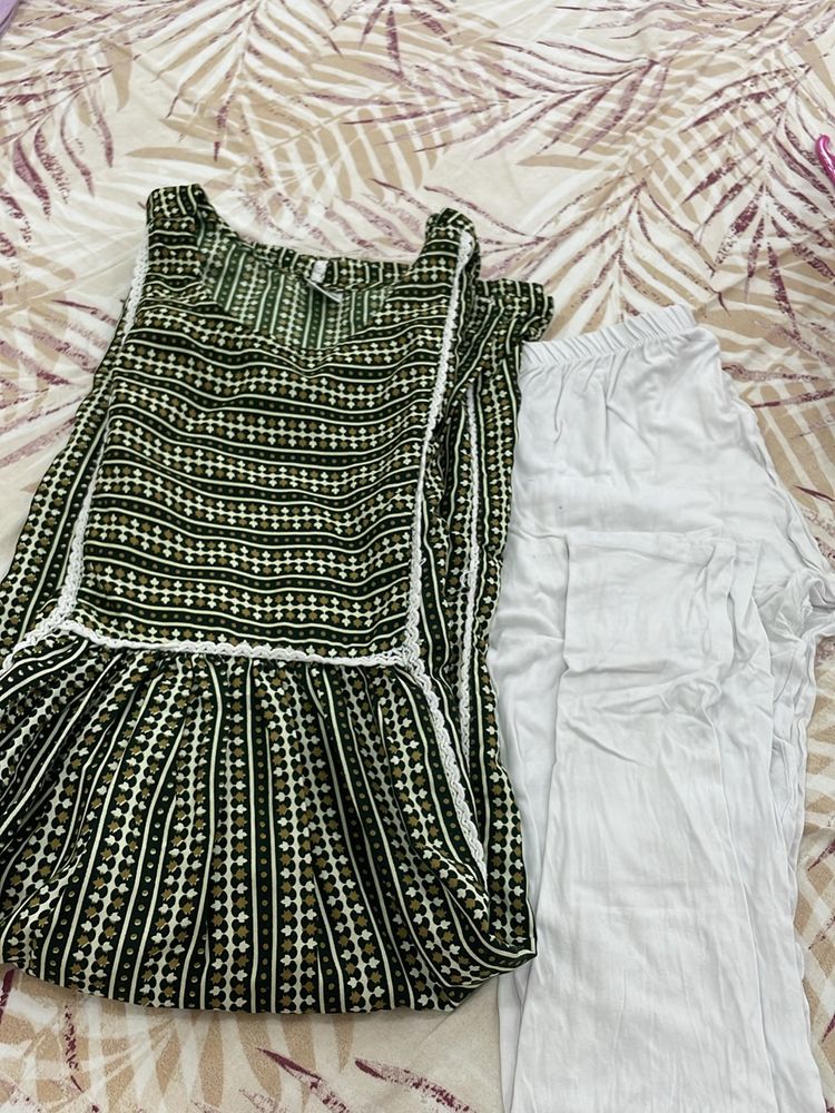 I’m Selling Kurta Set With Pajami