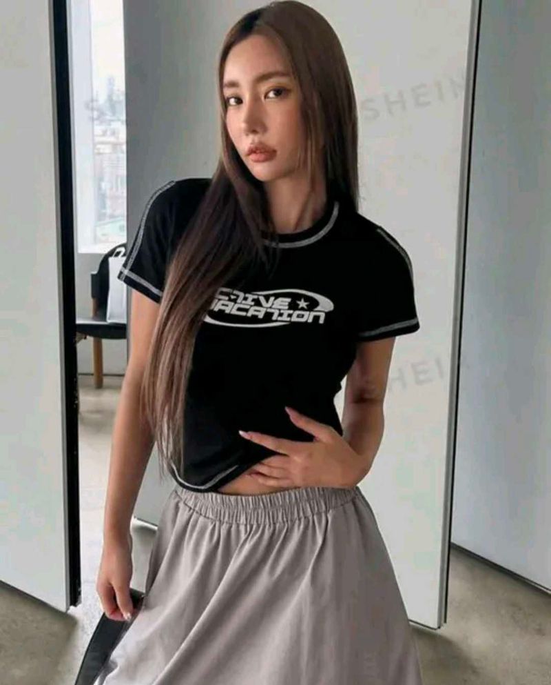 Black Graphic Crop Top