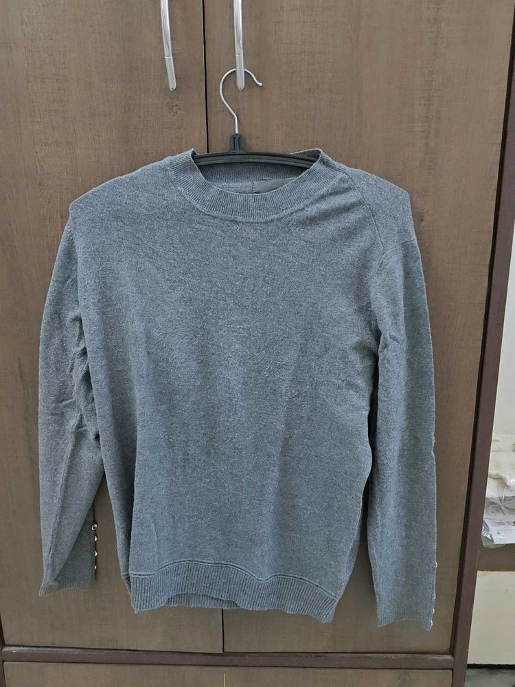Gray Knit Pullover Sweater