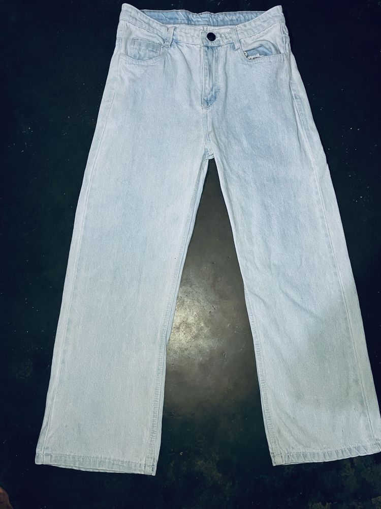 Light Wash Wide Leg Jeans