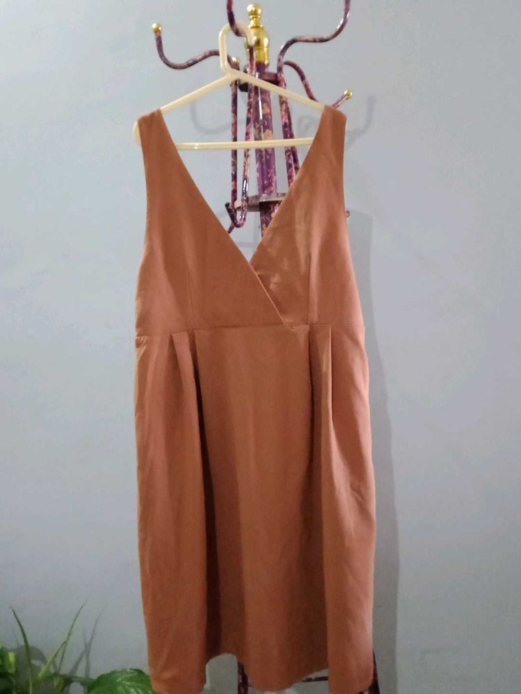 Chic Brown Sleeveless Mini Dress